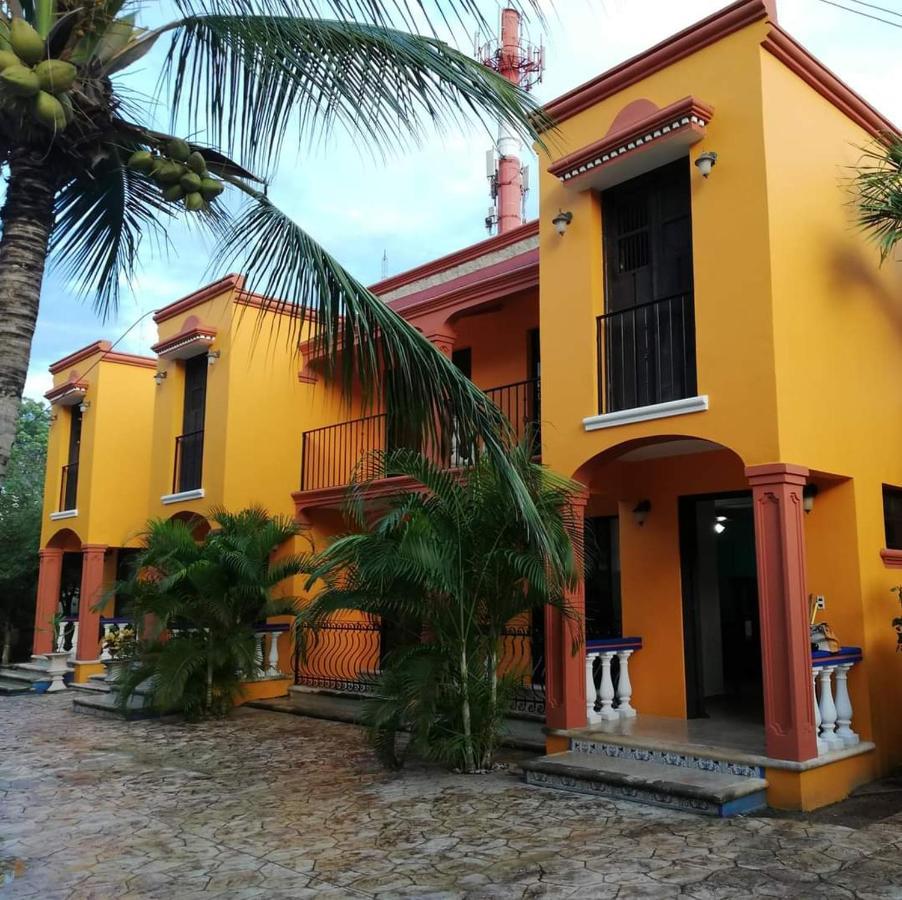 Hacienda Valentina Hotel Playa del Carmen Exterior photo